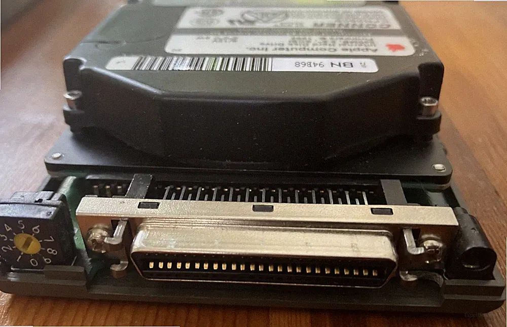Conner 240MB 2.5” SCSI Hard Drive with ADB powered enclosure and cable