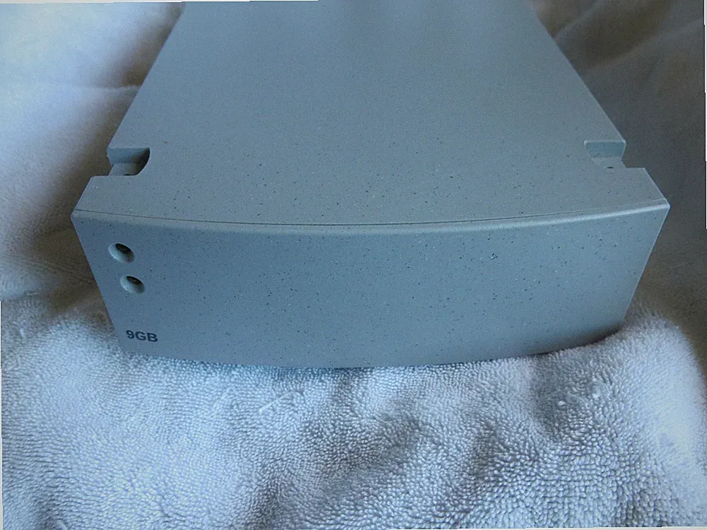 SGI granite 3.5" drive External SCSI Hard Drive Enclosure NOS!